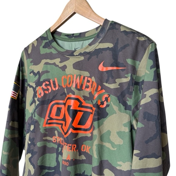 Nike Men's Camo OSU Cowboys Military Appreciation Long Sleeve Tee S DRI-FIT - Picture 2 of 12